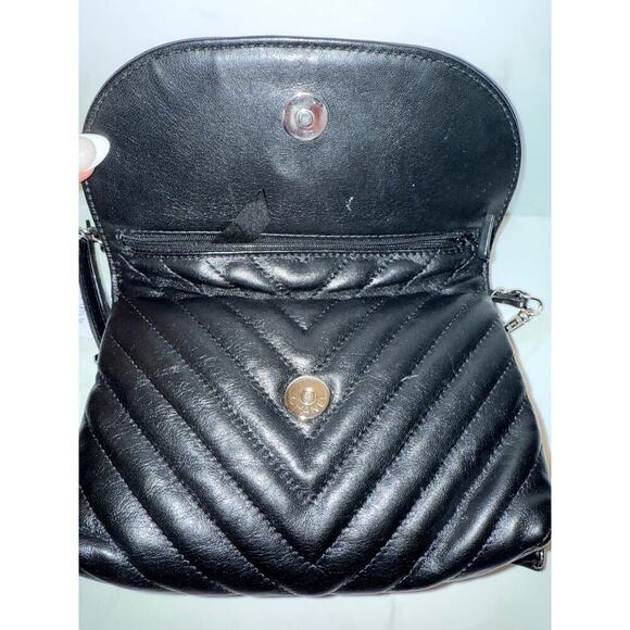 Chanel Calfskin Chevron Waist Belt Bag - Picture 3 of 9